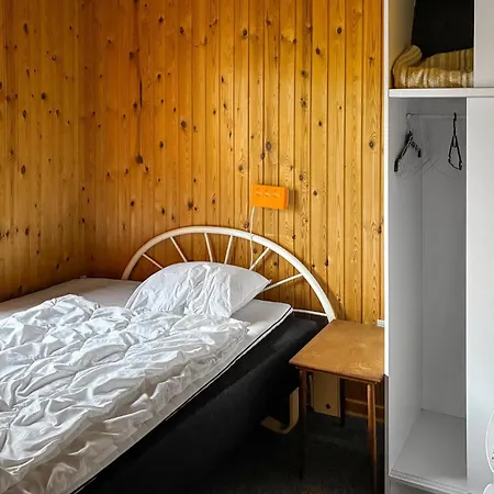2 Bedroom Cozy In בית נופש Store Fuglede